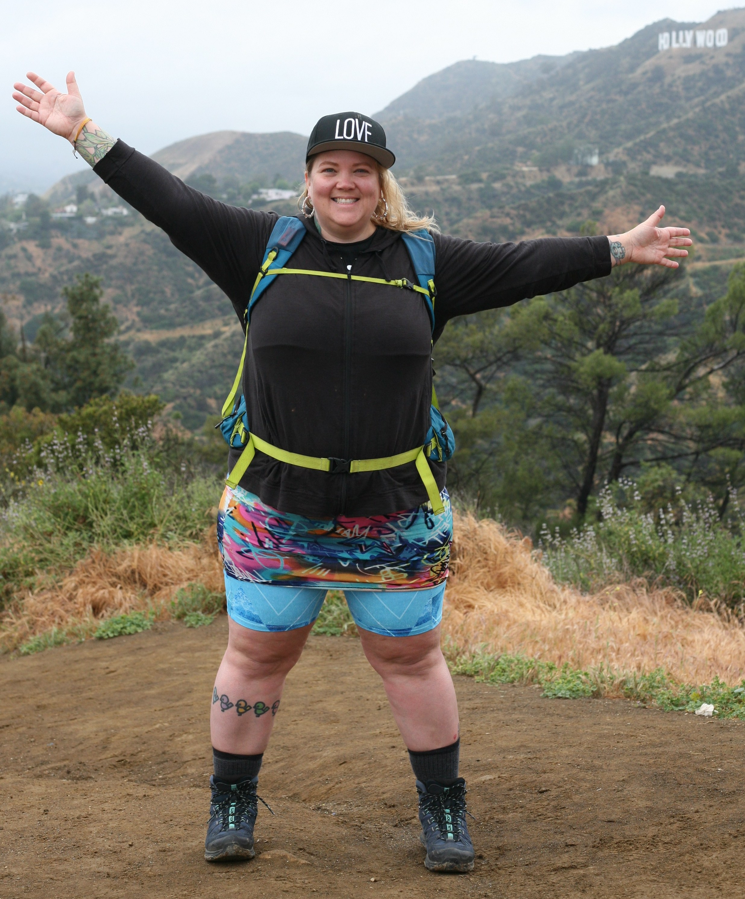 hiking clothes for plus size women